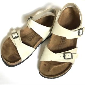 Birkis MONTEGO 260 sandals US 9. GUC